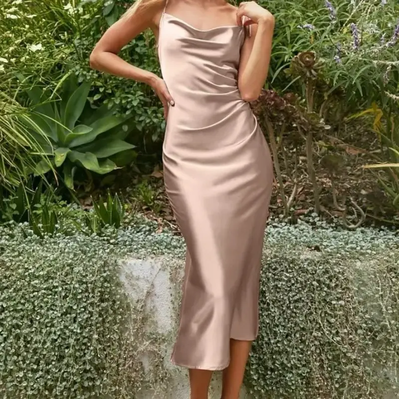 緞面吊帶裙